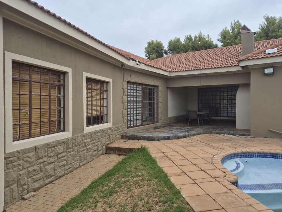 3 Bedroom Property for Sale in Doringkruin North West